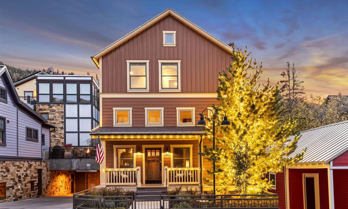 Downtown Park City House | Managed by Park City Lodging-Ski-In Luxury Home-A Minute from Main St./Town Lift
