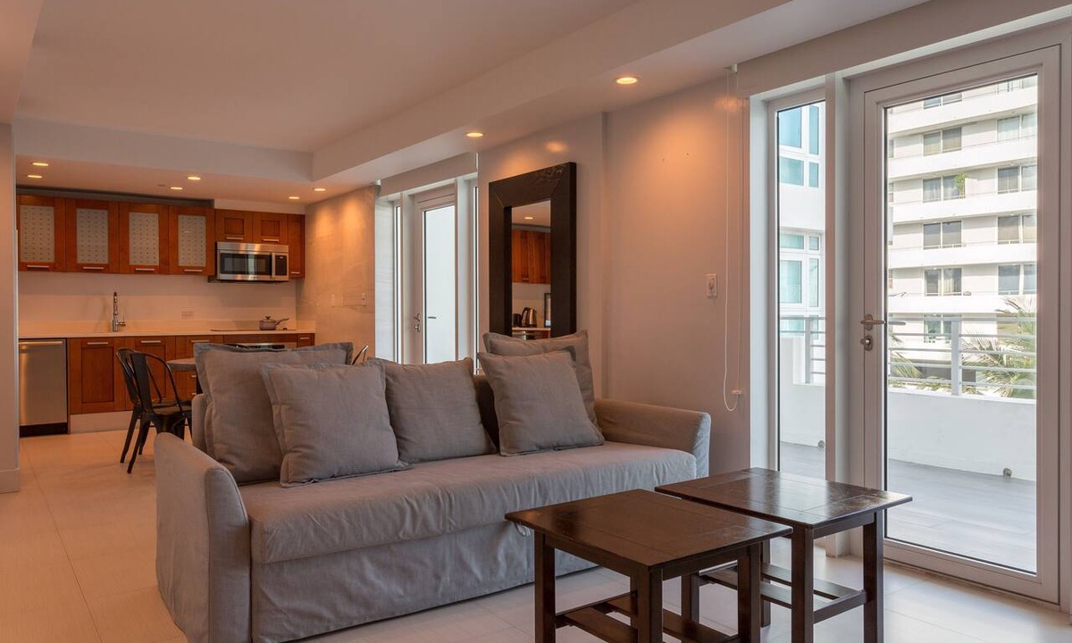 South Pointe Condo | Miami Beach Luxury Condo, W/Private Terrace (301)