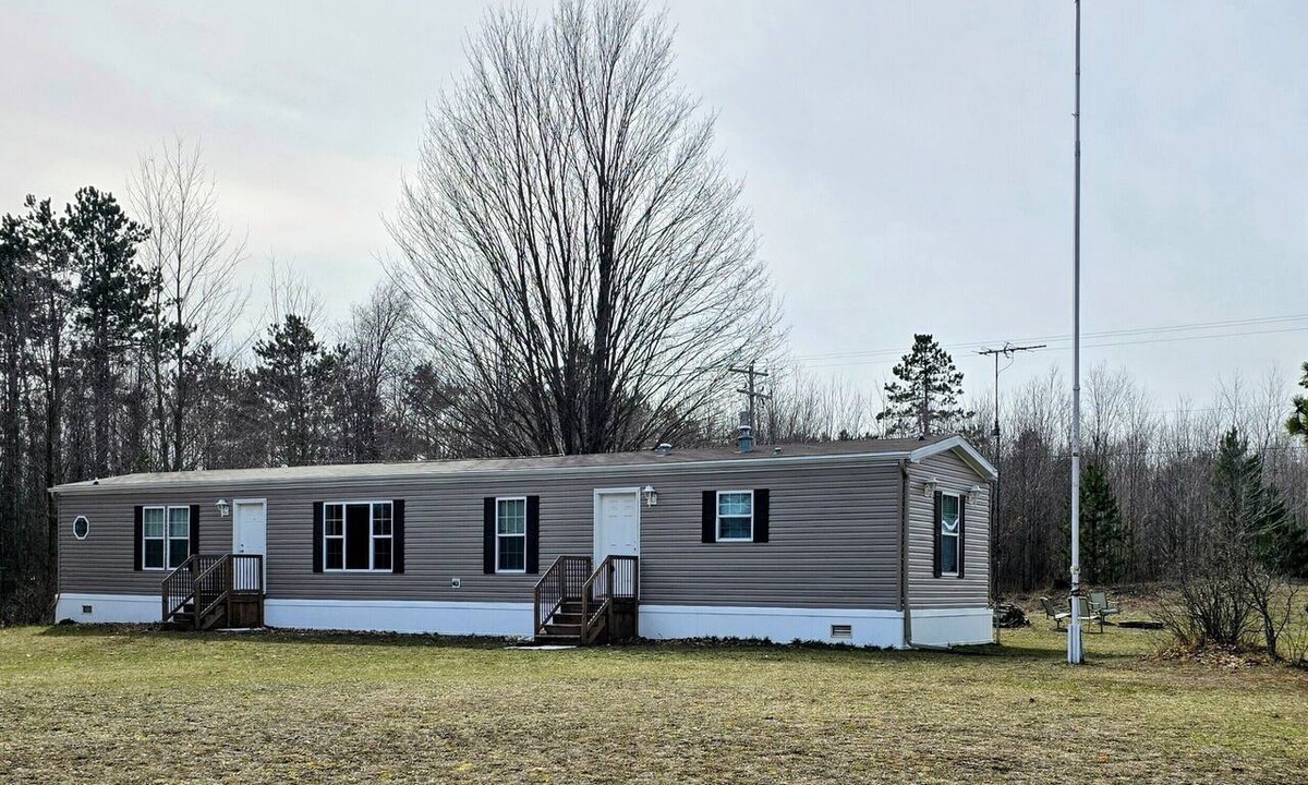 Bear Lake House | Mobile Home On 10 Acres new