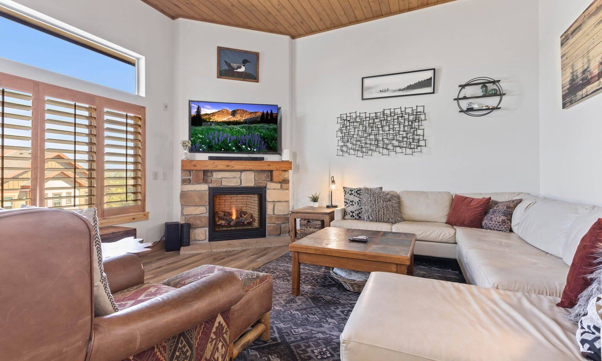Bear Hollow Village House | Moose Mgmt at Bear Hollow 5595: Pvt Hot Tub-Porch w/Grill-Fast, Reliable WiFi