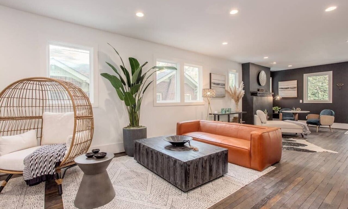 Morningside-Lenox Park House | New Luxury Atlanta Home Private Pool & Sleeps 15 Family