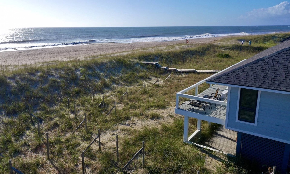 South Beach House | Oceanfront Gem | Wraparound Deck, Private Beach Access, BHI Club + Golf, 3 Suites, Dog Friendly