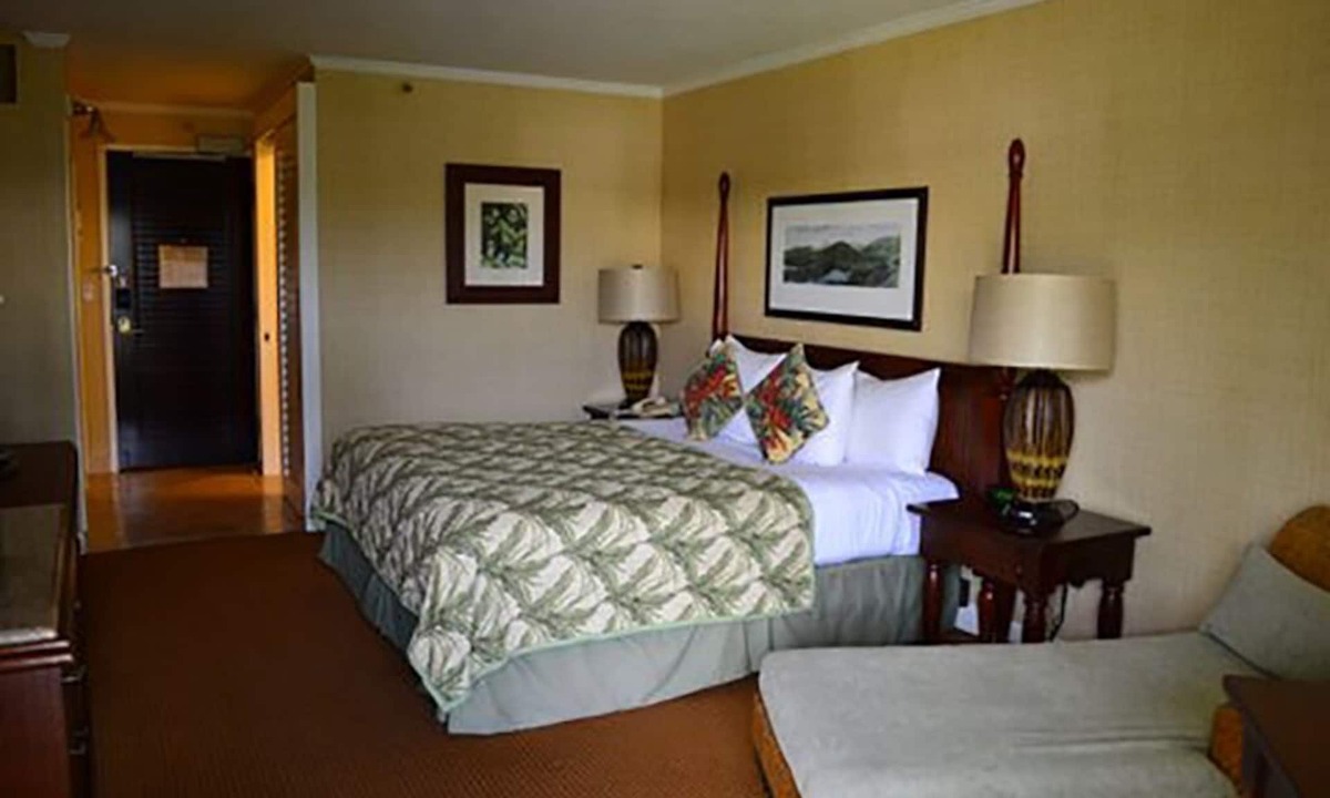 Hanamaulu Hotel | Oceanfront Resort, Lagoon View Hotel Studio unit