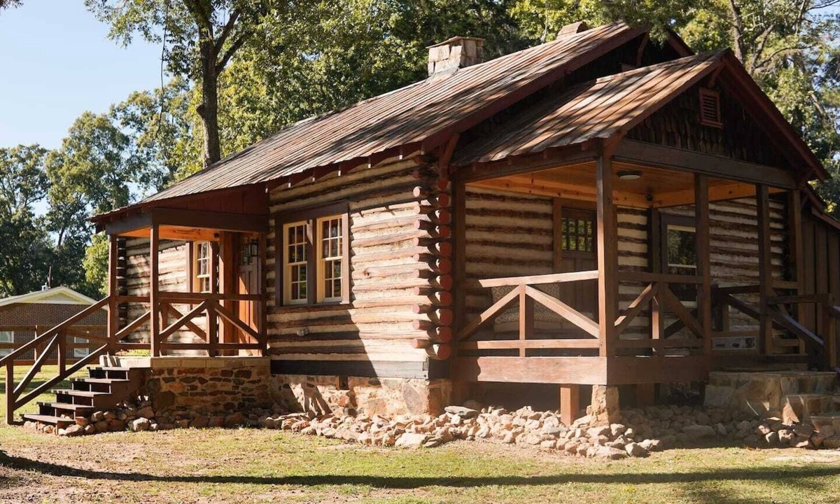 Stone Mountain Cabin | Peaceful cabin stay with easy access to FIFA matches in Atlanta