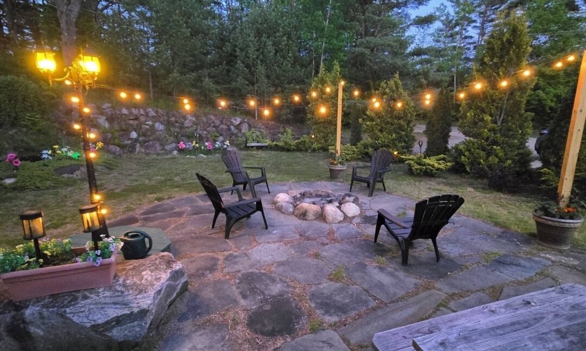 Johnsburg House | PET-FRIENDLY - Wonderfully Situated. A Truly Beautiful Setting.