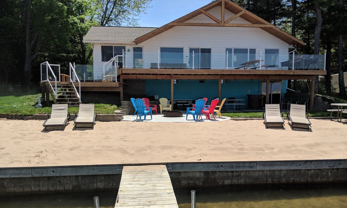 Silver Lake House | Private Beachfront on Silver Lake: Amazing Views, Pontoon Boat, Kayaks