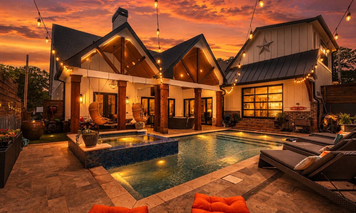 Buford House | Private Pool, Car Included 5 Suites, 6 bedrooms 25 mins from ATL