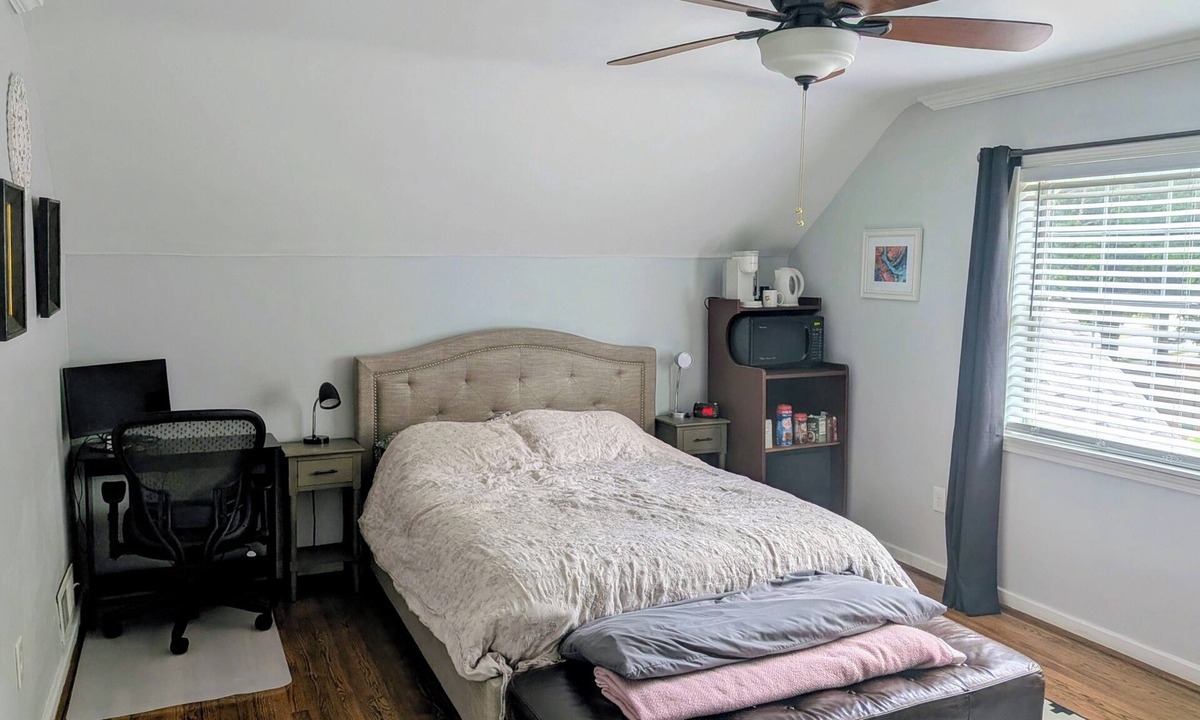 Decatur House | Private Upstairs Bed and Bath Suite, Walking Distance to Downtown Decatur