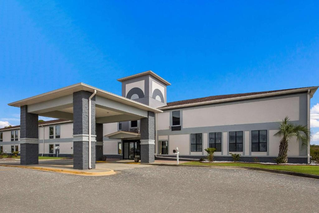 Moultrie Hotel | Quality Inn Moultrie