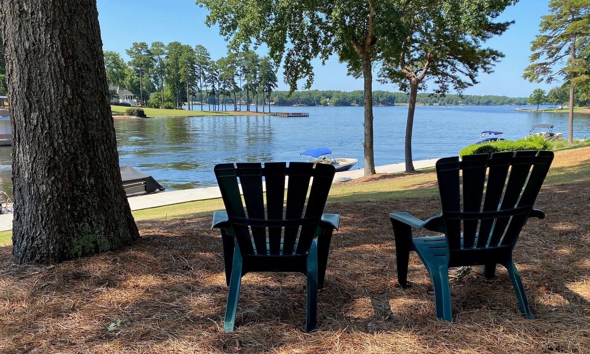 Greensboro Villa | Reynolds Lake Oconee 4BR 3BA Waterfront on Marina Cove