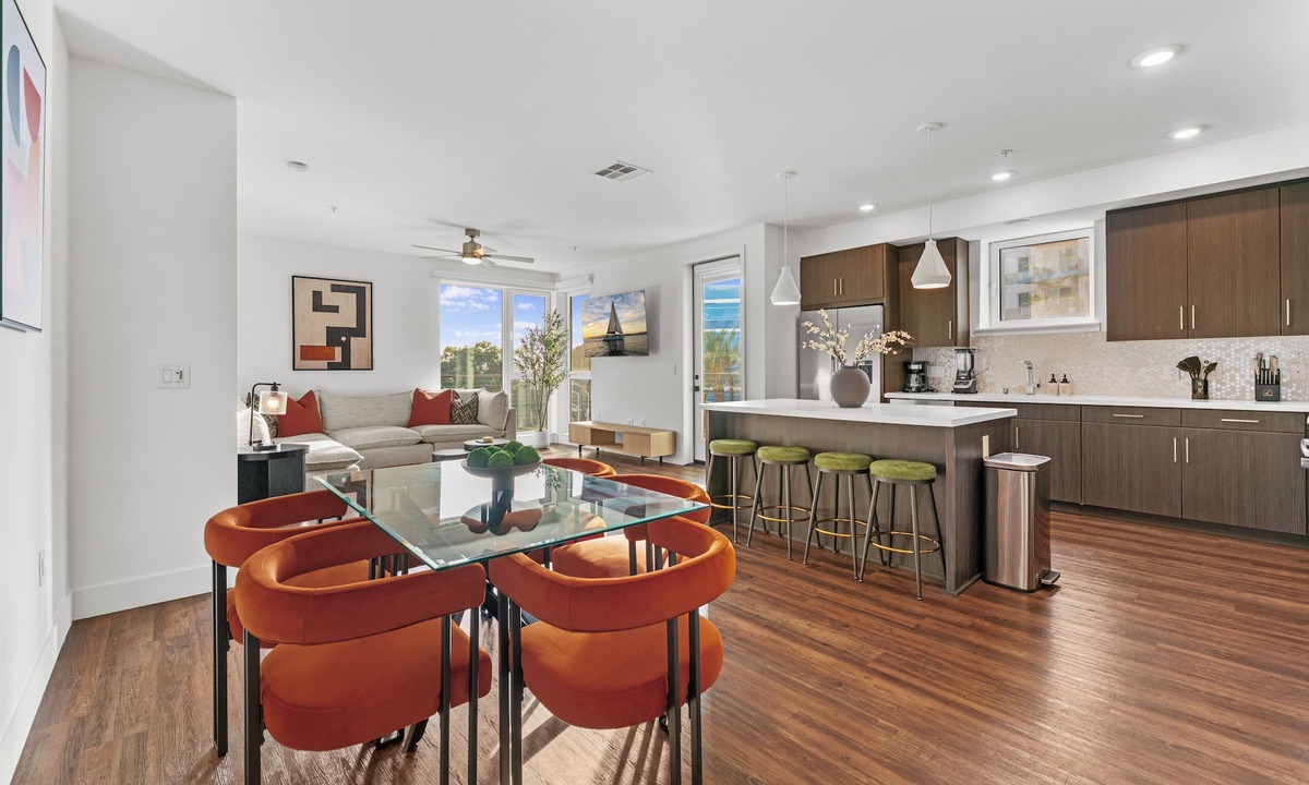 Marina del Rey Apartment | Sapphire Marina' Marina Side Private Balcony Amazing Amenities Pool, Gym Jacuzzi