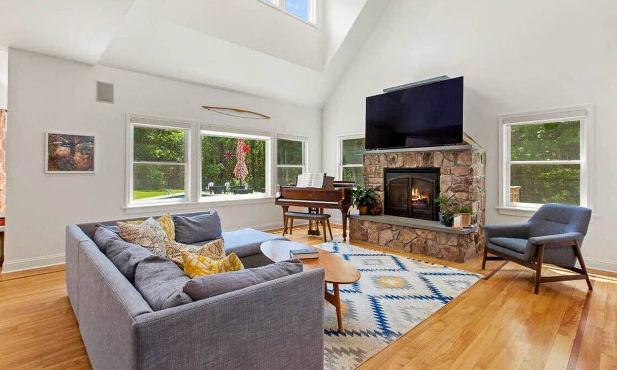 Saratoga Springs House | Saratoga Springs Retreat - Pool, Hot Tub and Privacy