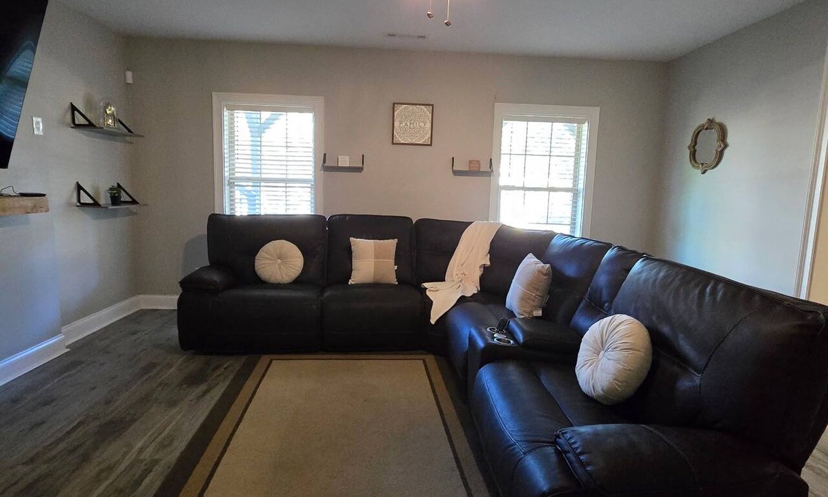Loganville Apartment | Serene basement apartment in lovely Loganville