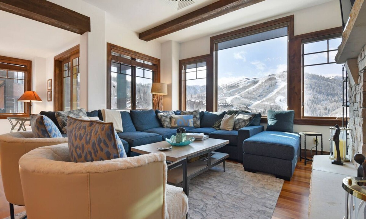 Empire Pass Condo | Ski in ski out condo, Silver Strike #605, with shared hot tub