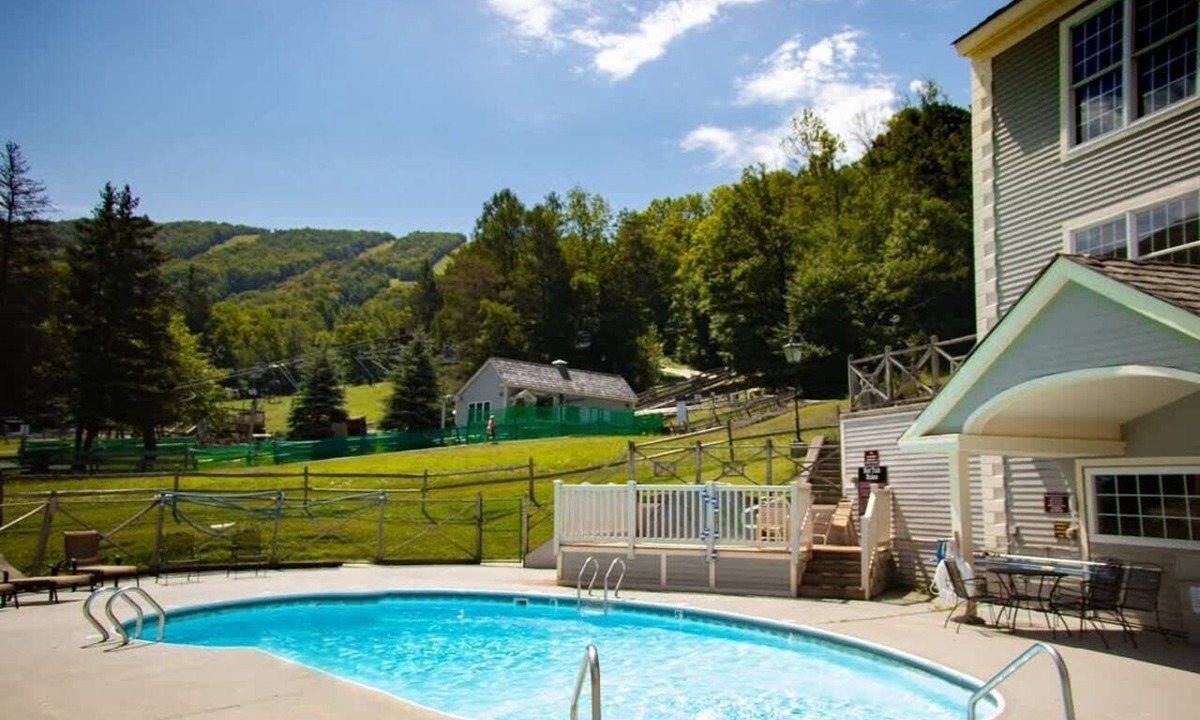 Hancock Apartment | Ski On/Off Winter Mountain Suite Jiminy Peak- Sleeps4- Home Away From Home
