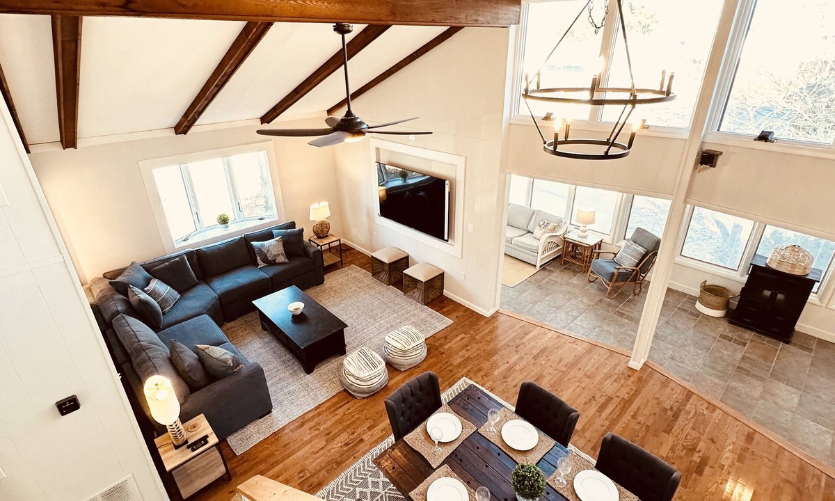 Country Club Estates House | Sleeps 13. Quiet In-Town Rehoboth Beach House. Walk to Beach & Downtown