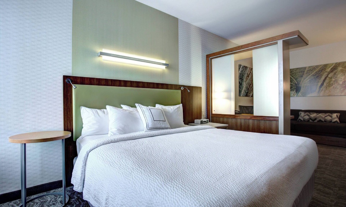 Harrisburg Hotel | SpringHill Suites by Marriott Harrisburg Hershey