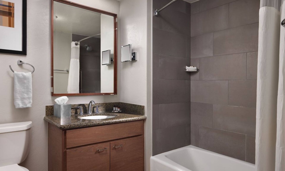 Aerie Hotel | Studio Suite at the Marriott Summit Watch for Rent during Sundance Film Festival