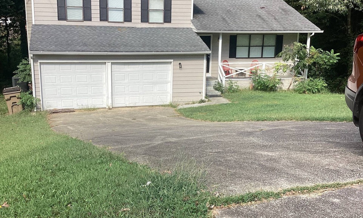 Jonesboro House | The Carlisle 7526 Updated remolded two story gem