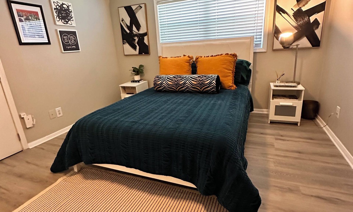 Loring Heights Apartment | The Curated Haus - 1 Bedroom West Midtown