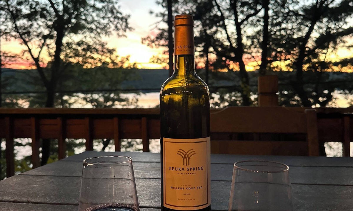 Town of Jerusalem Cottage | The Sauna Cottage on Keuka Lake - Wine Trail Retreat