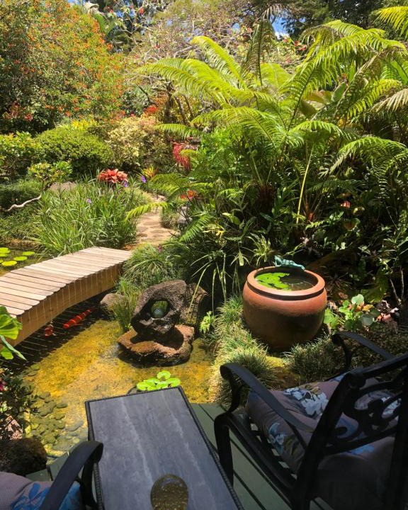 Wailua Homesteads House | The Secret Garden Room