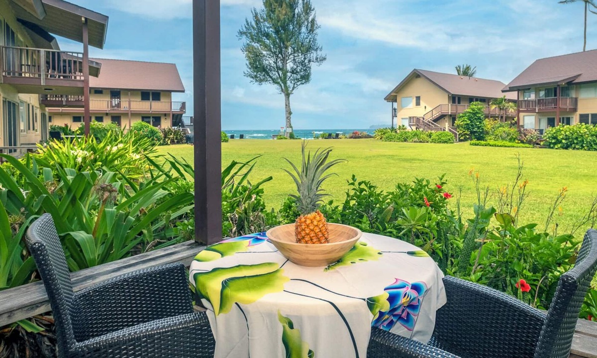 Wainiha Condo | True Beachfront Romance in Quiet Intimate Location - Perfect for Honeymoons!