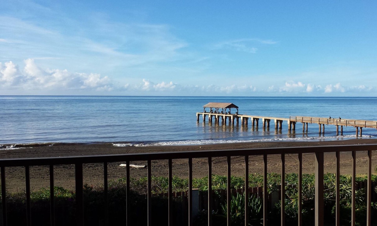 Waimea Condo | Waimea Kekaha P M R F Beachfront Oceanfront Rental, Waimea Kekaha, Kauai Hawaii