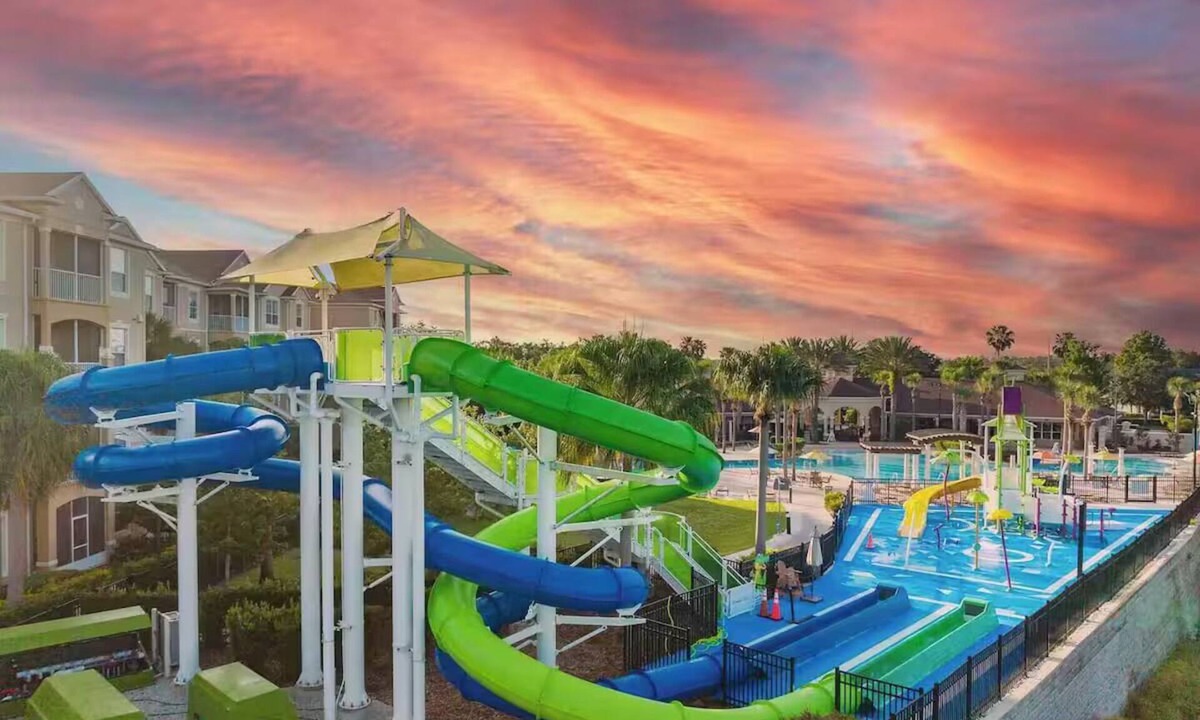 Windsor Hills Condo | Windsor Hills Magical Retreat, Cinderella. Toy Story, Star Wars, 2mis to Disney!