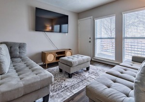 2Bed Apartment: One of the BEST in the The Old Fourth Ward