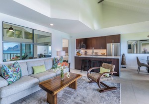Amazing! Beautiful Ocean and Bali Hai Views! Bright and Spacious Two Bedrooms
