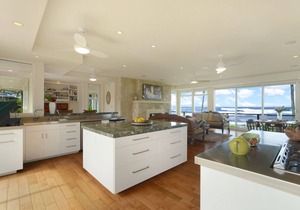 Beachfront Luxury Dream House with A/C & Gym!