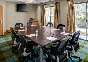 Holiday Inn Express Hotel & Suites Atlanta Buckhead
