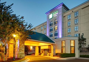 Holiday Inn Express Hotel & Suites Atlanta Buckhead