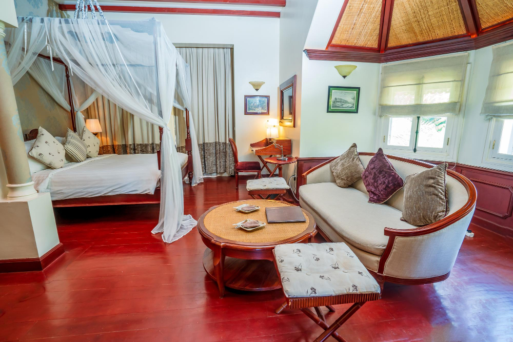 Kauai Beach Villas D-10: Beautiful Air Conditioned Spacious 2 Bd. Modern Condo