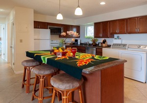 Oceanfront Condo w/Incredible Views from Every Room! Watch the Waves In Bed
