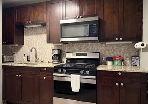Spacious 2 Bed Condo with City View