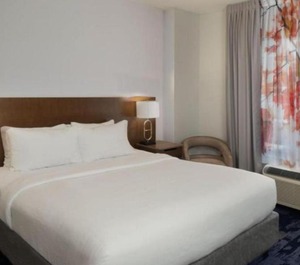 Fairfield Inn 