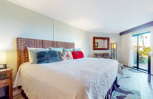 Hanamaulu Condo | Condo ∙ 2 guests