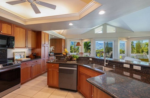 Princeville Condo | Condo ∙ 3 bedrooms ∙ 6 guests