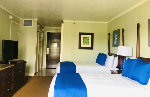 Hanamaulu Condo | Kauai Beach Resort 1219, This Quiet Unit has Views of the Mountains and Lagoons.