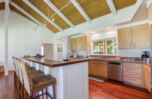 Princeville House | Kealoha - Golf Course and Lake views with A/C, Pool, Hot Tub