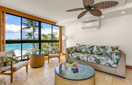 Poipu Apartment | Kuhio Shores 319: Oceanfront in Poipu with A/C!