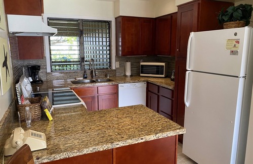 Wailua Condo | Lae Nani 336. Top floor 2-bedroom condo with beautiful ocean views at attractive rates.