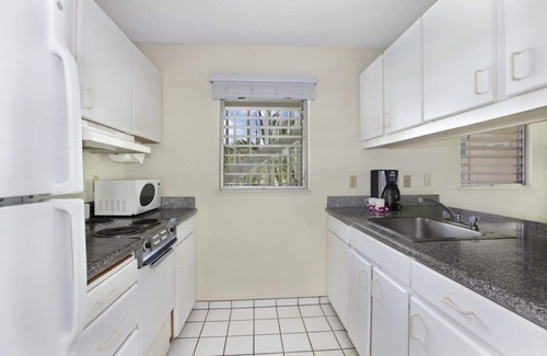 Wailua Condo | Plantation Hale Garden View 1 Bdm with AC, 3 Pools, 3 Hot Tubs!