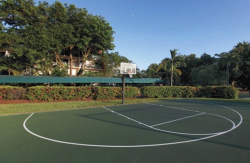 Survey Creek Condo | 2 Bedroom Condo, Kitchen, Sleeps 8, Pompano Beach, Wyndham Palm-Aire Resort!