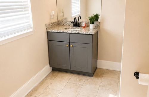 Westview House | 2-bedroom house in welcoming Atlanta with comfort