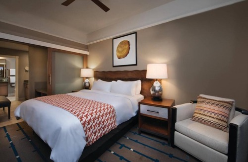Downtown Park City Resort | 2 Bedroom - Marriott Summit Watch - Walk to Town Lift & Full Access to Resort!