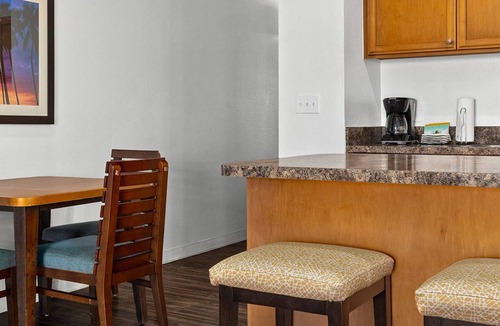 Kapaa Condo | 2 BR Condo @ Oceanfront Resort Kapaa Shore