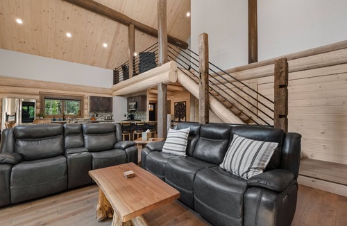 Bartlett Cabin | 2 Cabins on Saco River ideal for Families w/game rms. volleyball & putting green